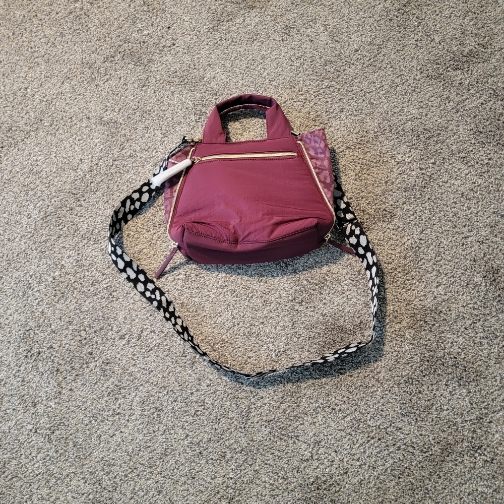 Nwt Stella & Dot Oxblood Zip It Crossbody & Stella Animal Print Adjustable Strap